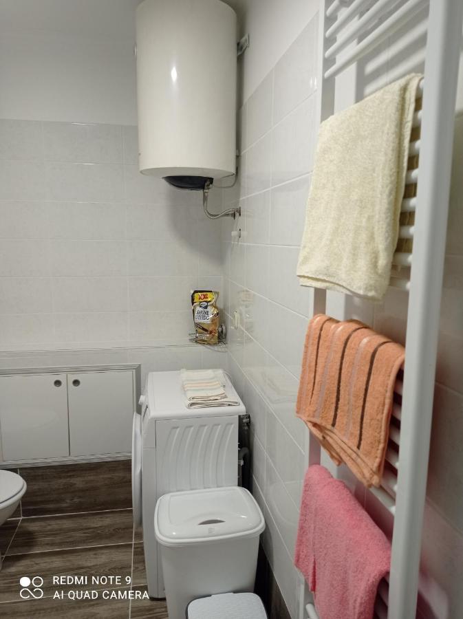Studio Apartman Sonja Otočac Eksteriør billede