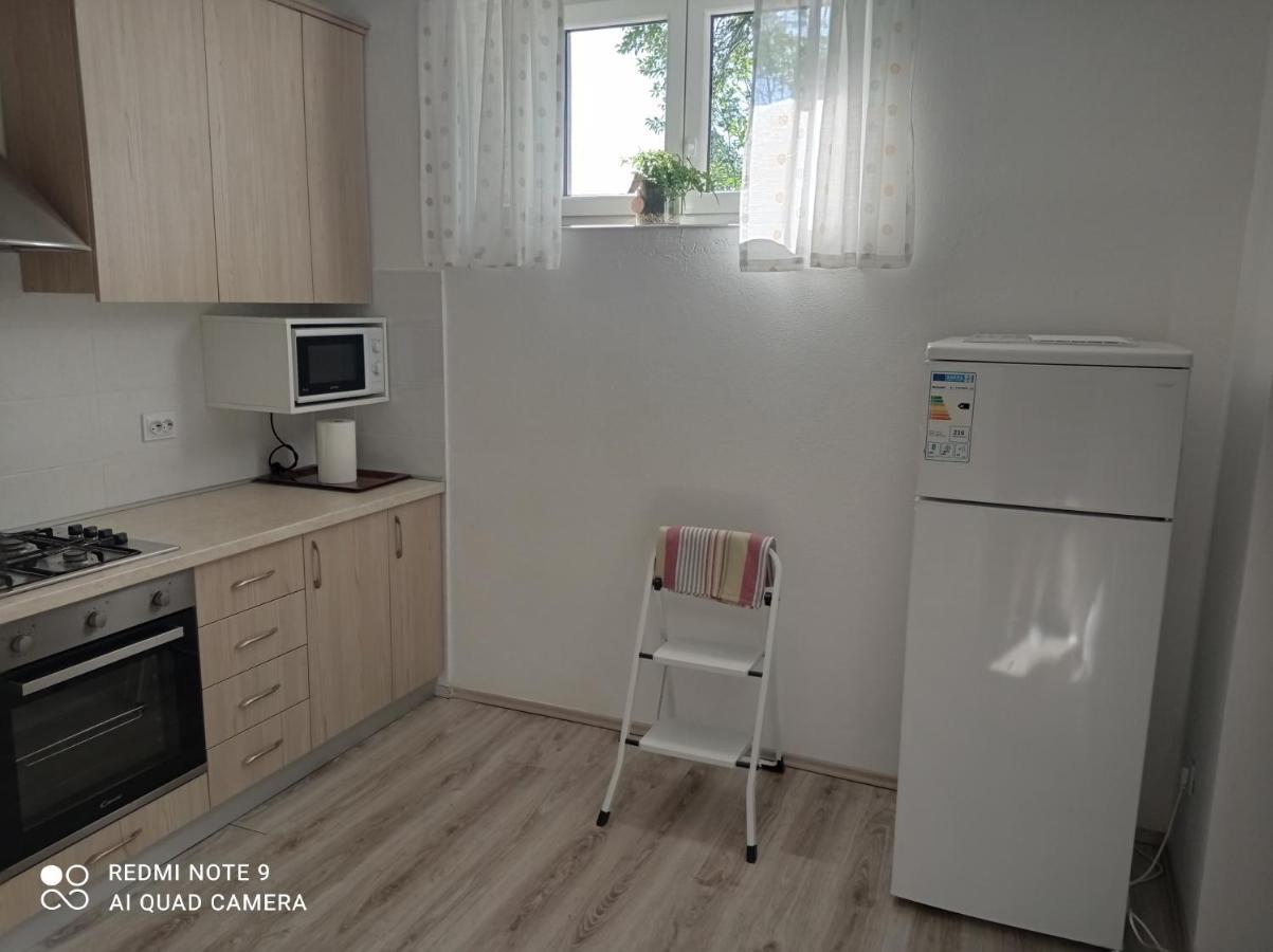 Studio Apartman Sonja Otočac Eksteriør billede