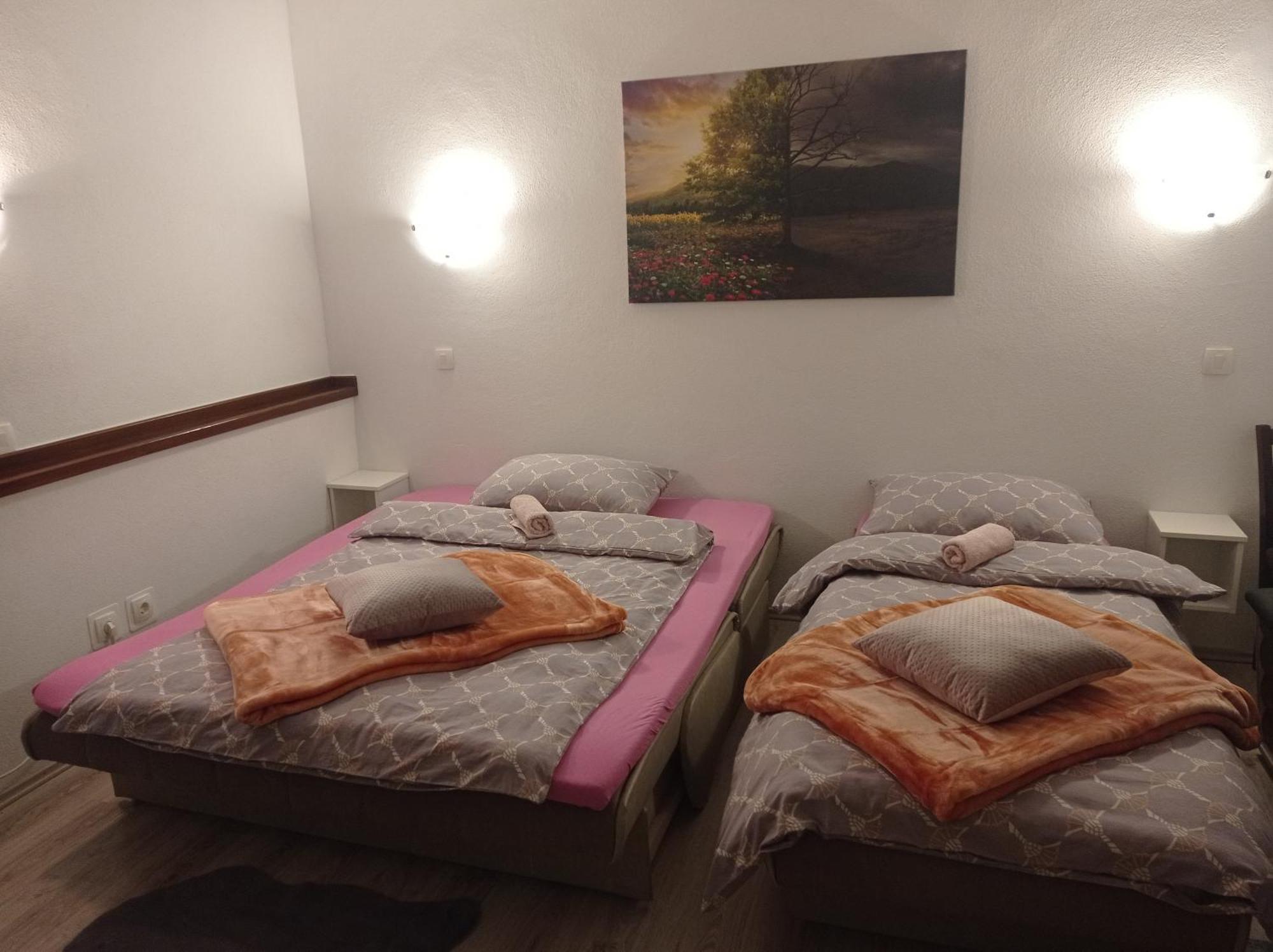Studio Apartman Sonja Otočac Eksteriør billede