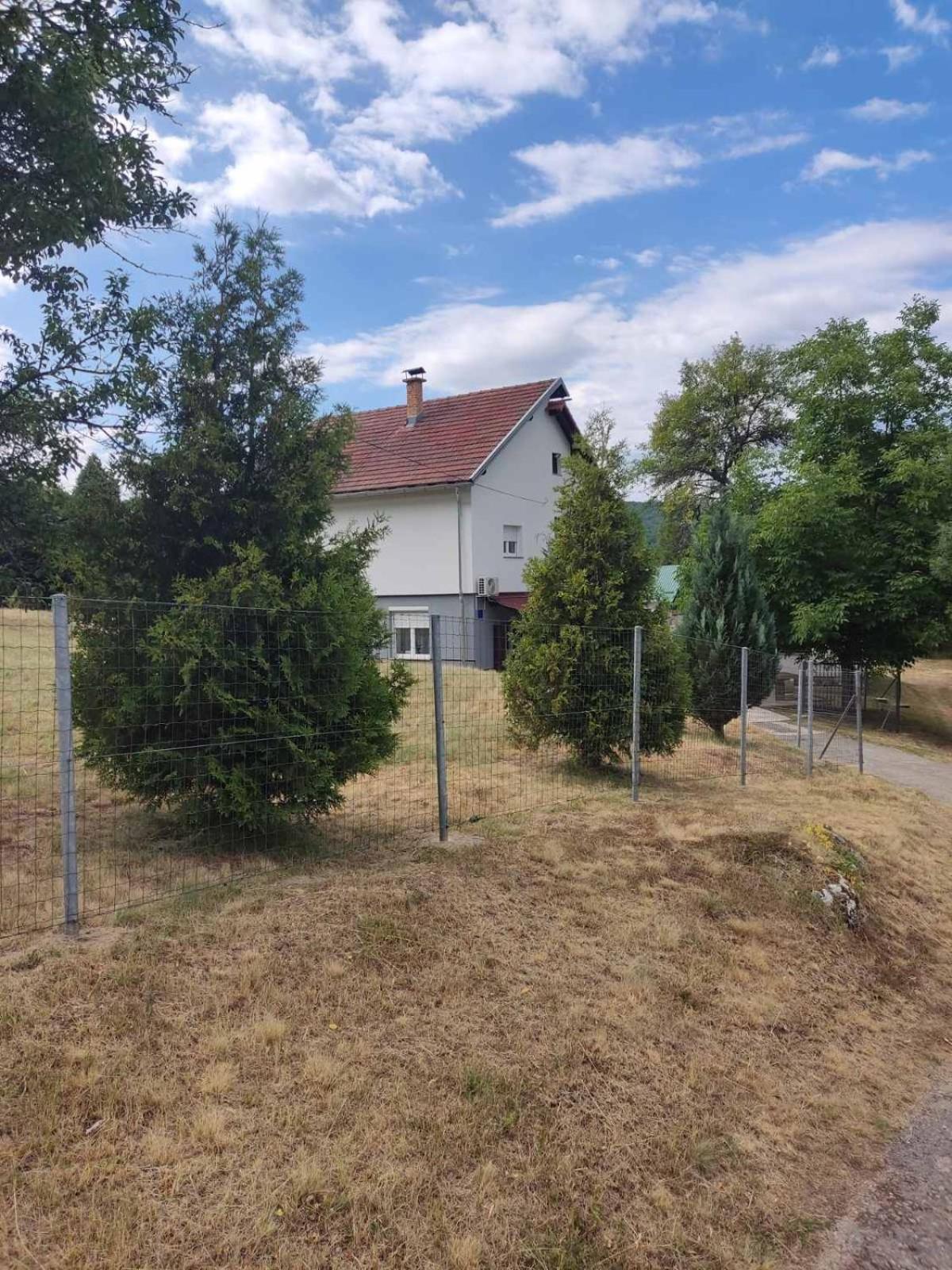 Studio Apartman Sonja Otočac Eksteriør billede